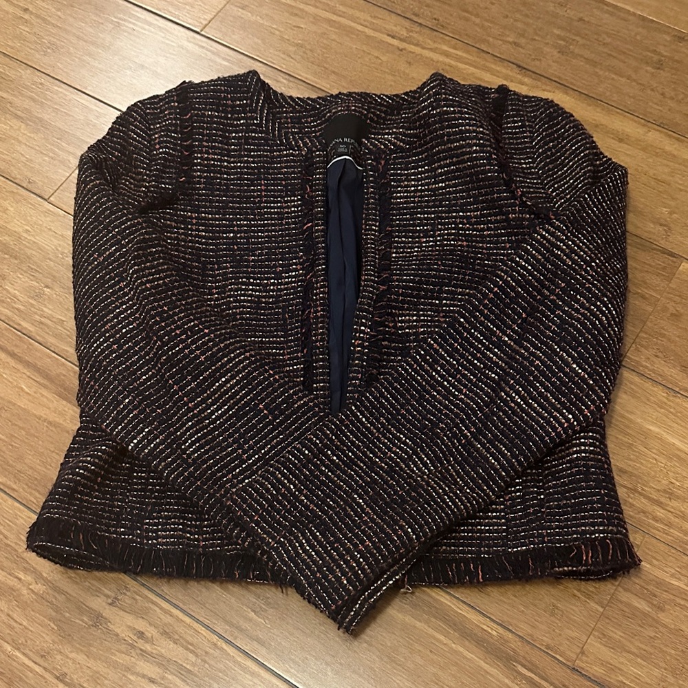 Chic Navy and Red Tweed Jacket